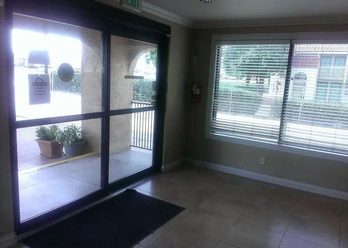 Motel Days By Wyndham East Kingman