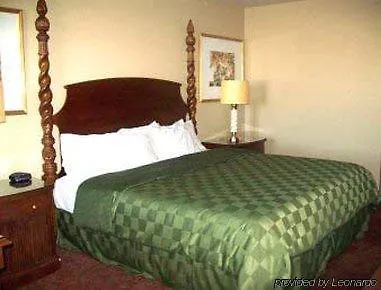 Days By Wyndham East Kingman
