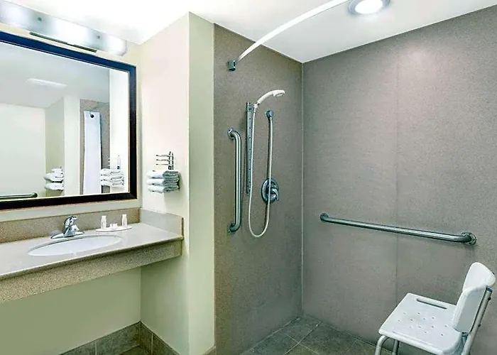 Days By Wyndham East Motel 2*