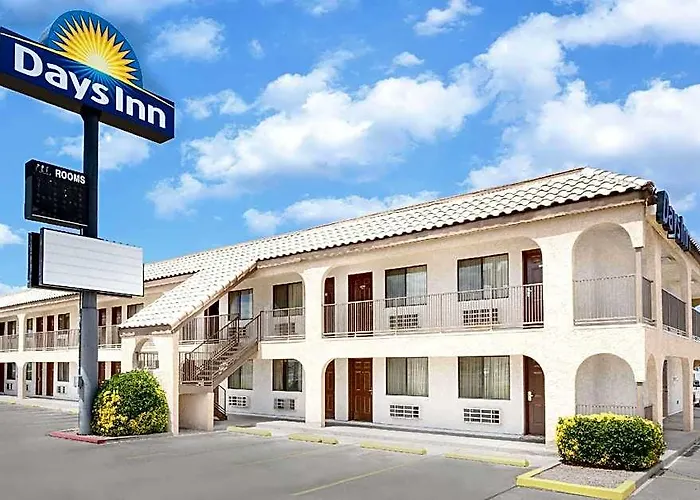 Days By Wyndham East Motel